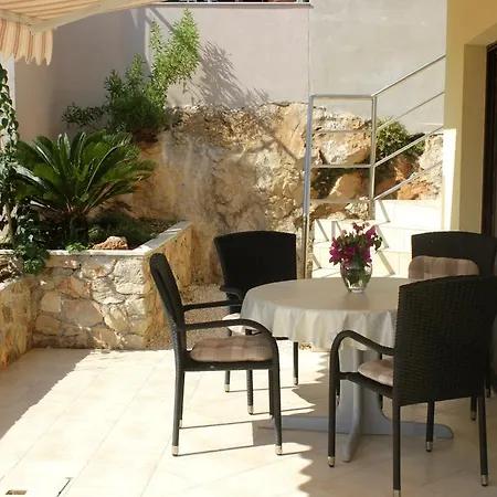 Knezak Appartement *
