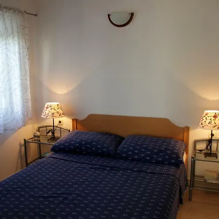 Knezak Apartment *
